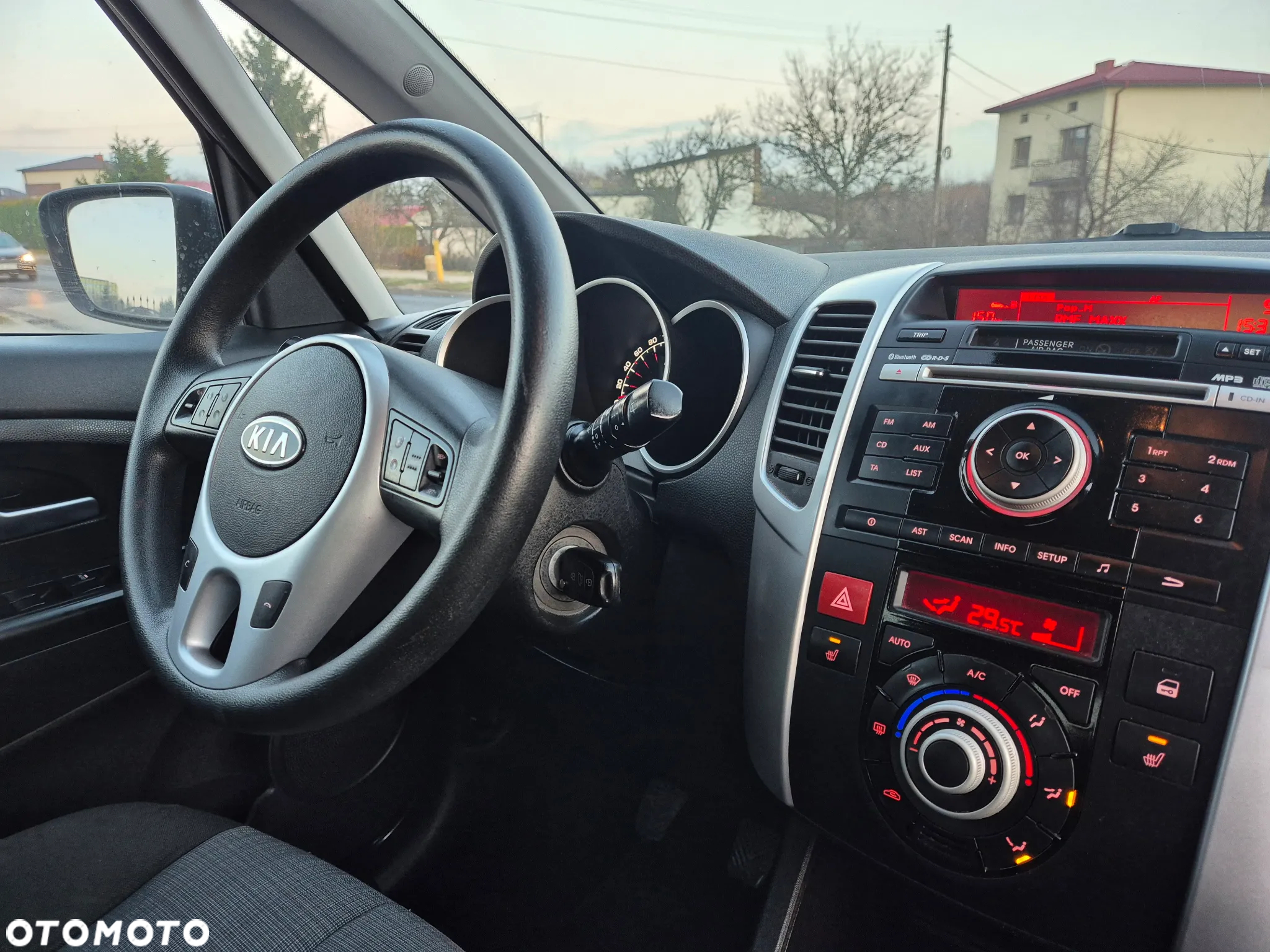Kia Venga 1.6 Business Line - 7