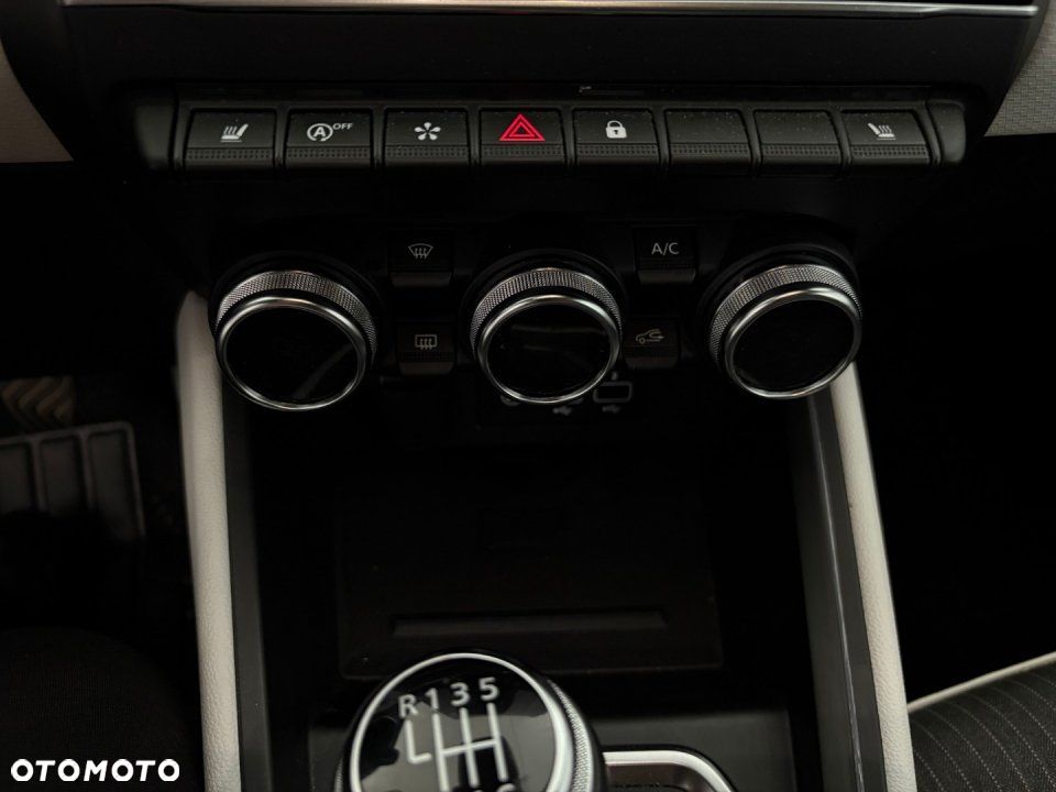 Renault Clio - 10