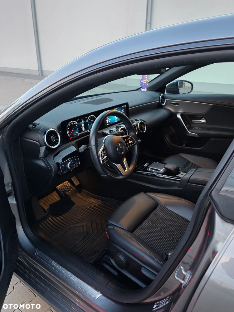 Mercedes-Benz CLA 200 d 8G-DCT Progressive - 20
