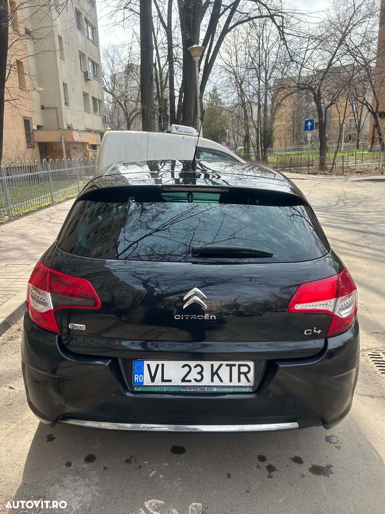 Citroën C4 1.6 e-HDi FAP Exclusive - 3