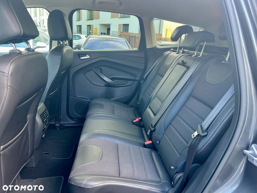 Ford Kuga 2.0 TDCi 4x4 Titanium - 21