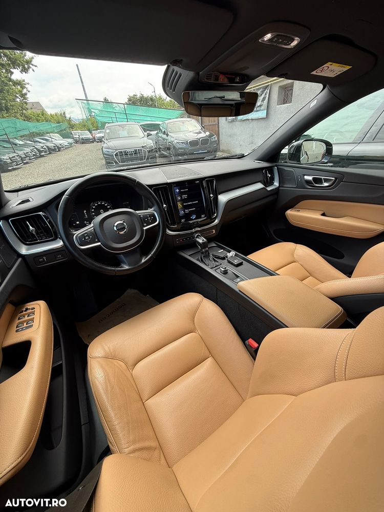 Volvo XC 60 D4 AWD Momentum - 5