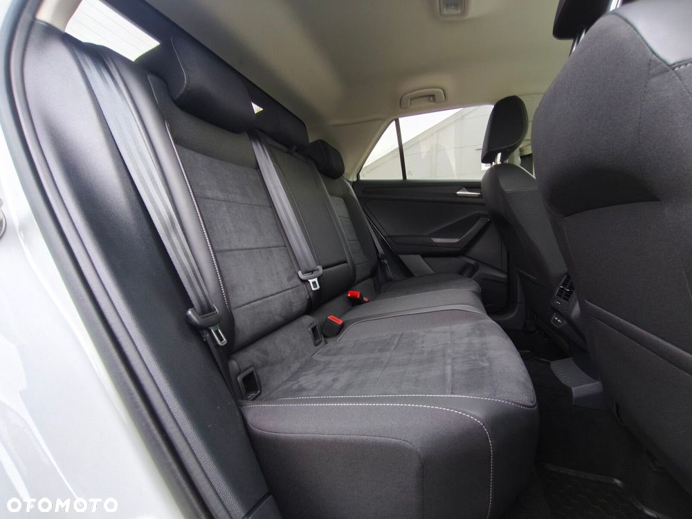 Volkswagen T-Roc 1.5 TSI Style DSG - 10