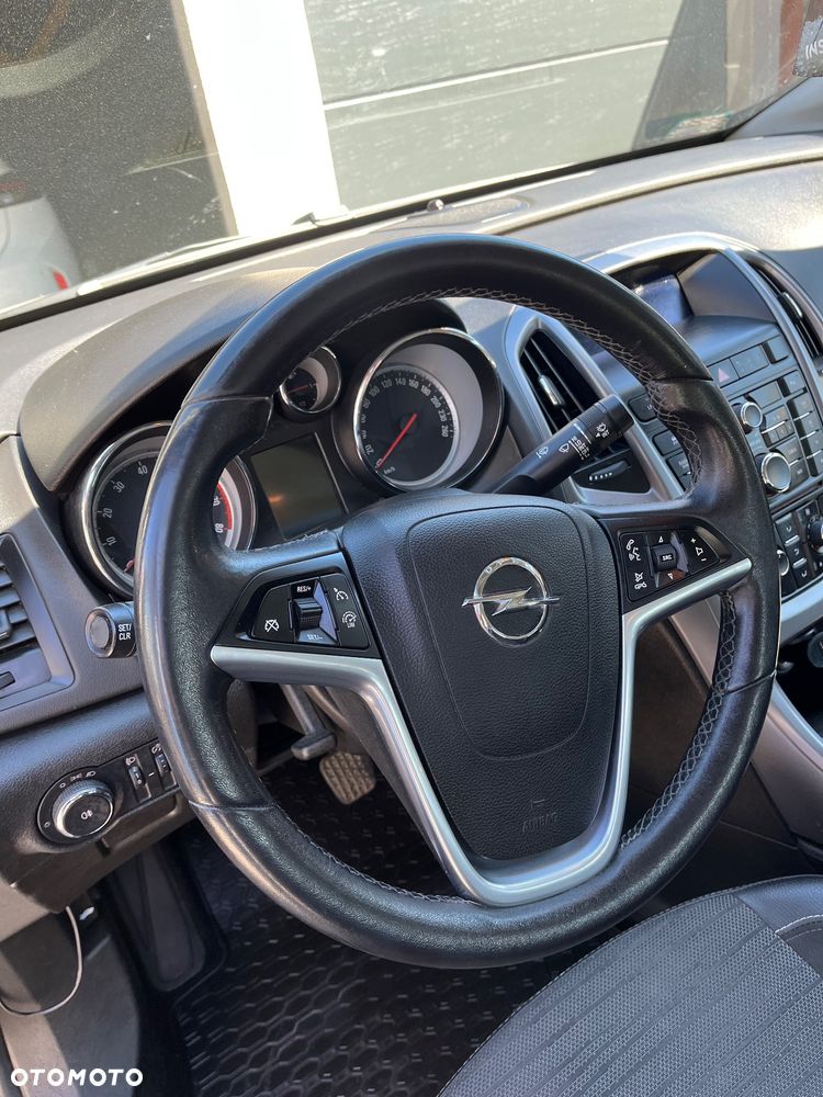 Opel Astra 1.4 T Active EU6 - 13
