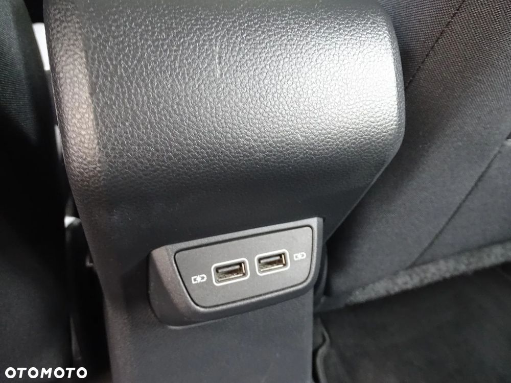 Volkswagen Polo 1.0 TSI OPF Comfortline - 23