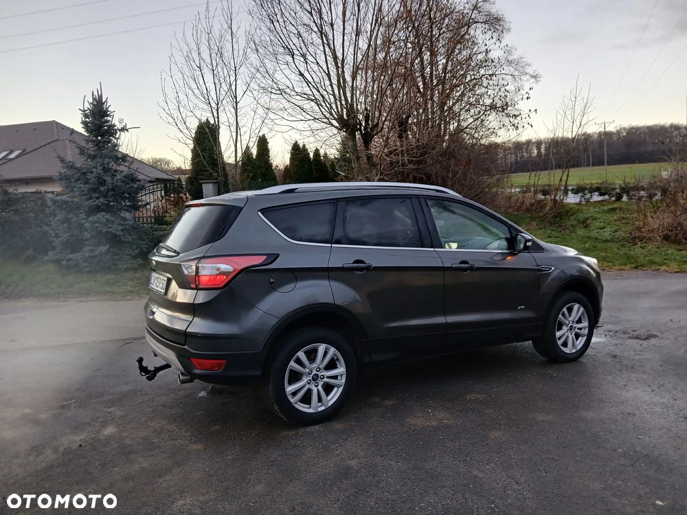 Ford Kuga 2.0 TDCi 4x4 Titanium - 21