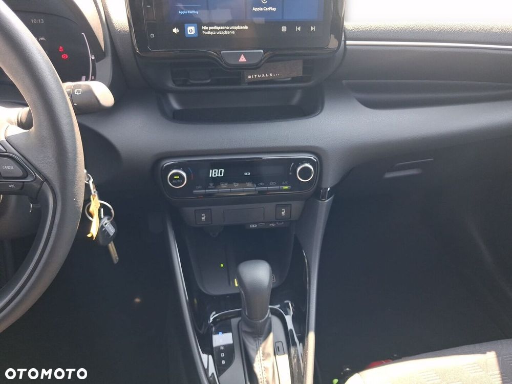 Toyota Yaris Hybrid 1.5 Style - 14