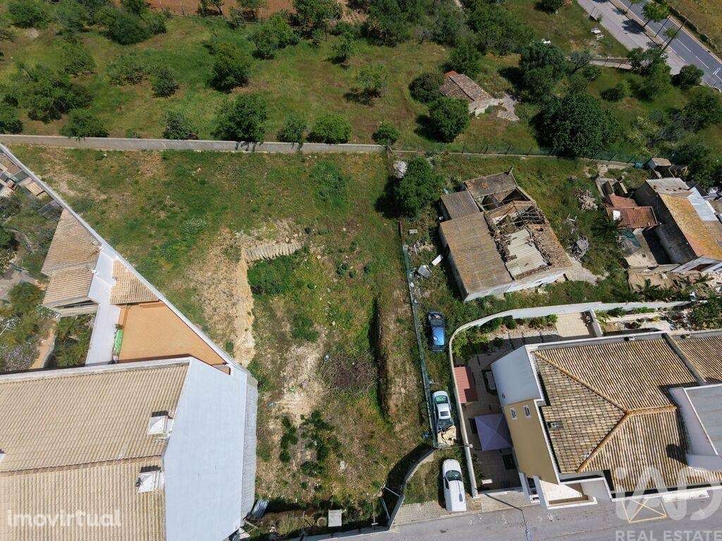 Terreno em Estômbar e Parchal - Grande imagem: 2/9