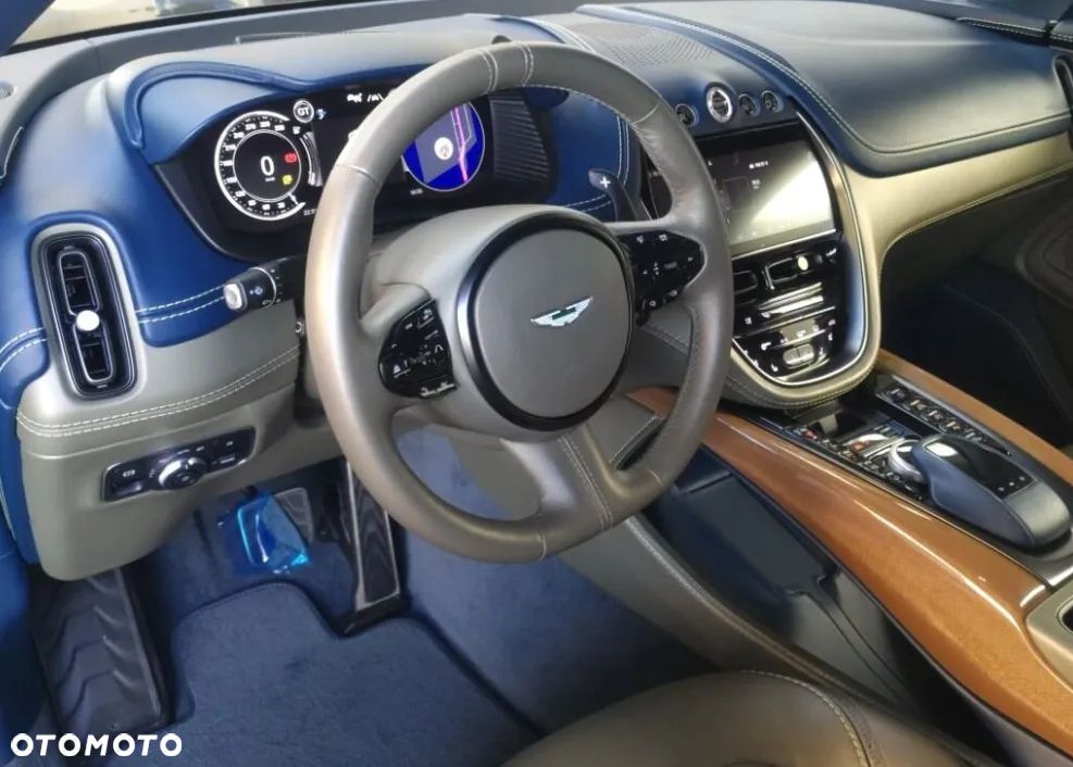 Aston Martin DBX Standard - 32