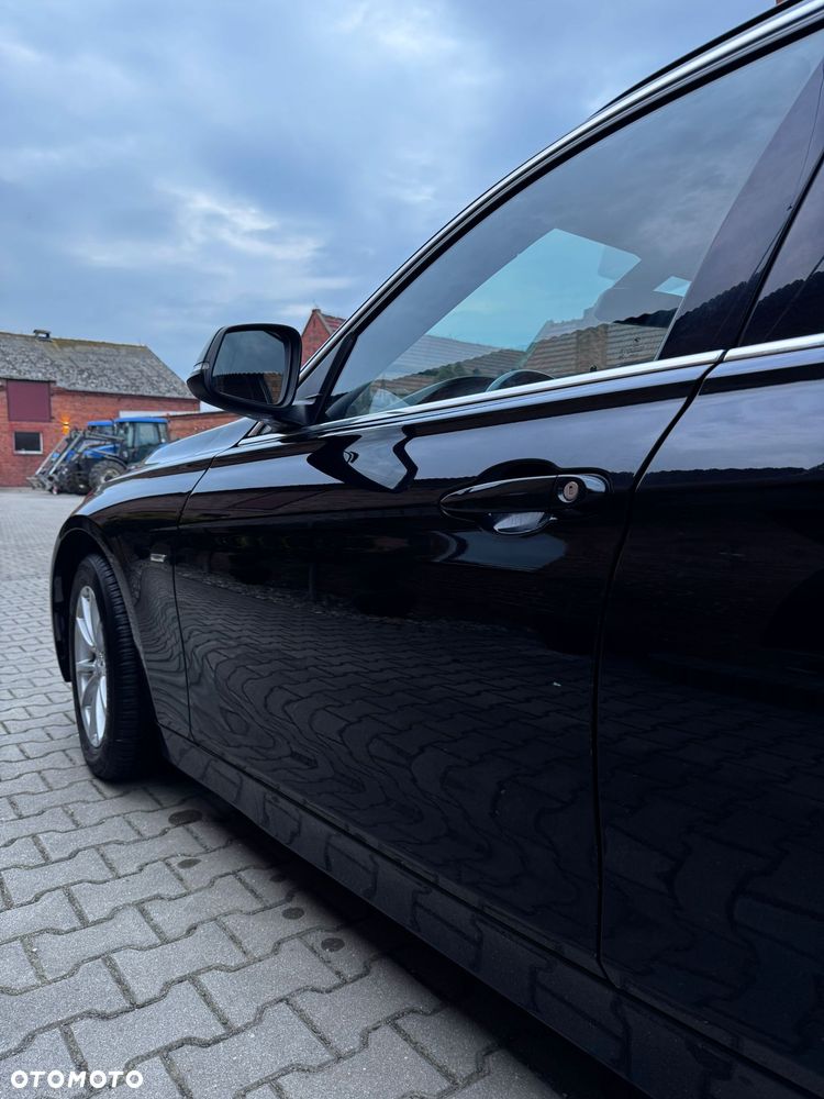 BMW Seria 3 316d Luxury Line - 9
