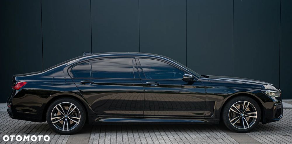 BMW Seria 7 740Li xDrive sport - 2