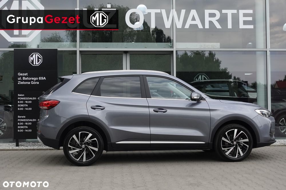 MG ZS - 6