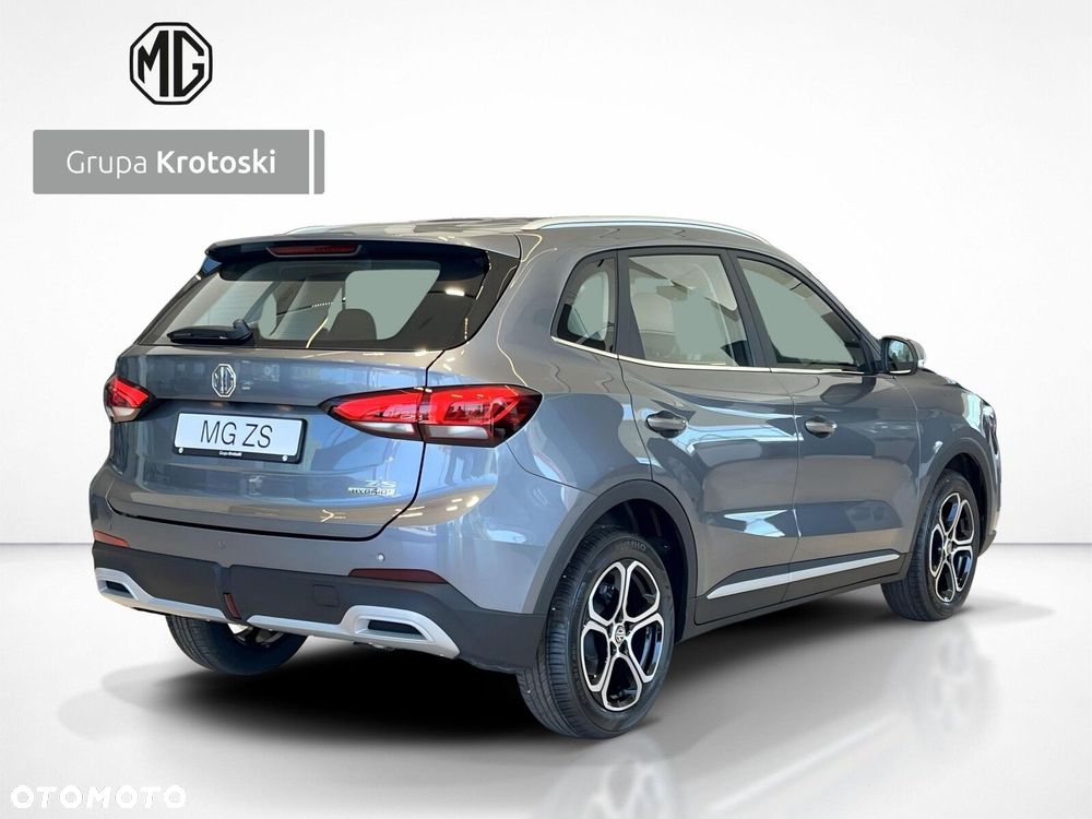MG ZS Hybrid+ - 6