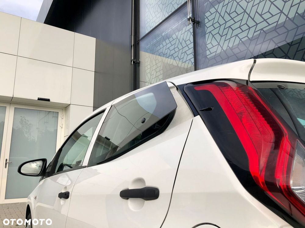 Toyota Aygo - 30