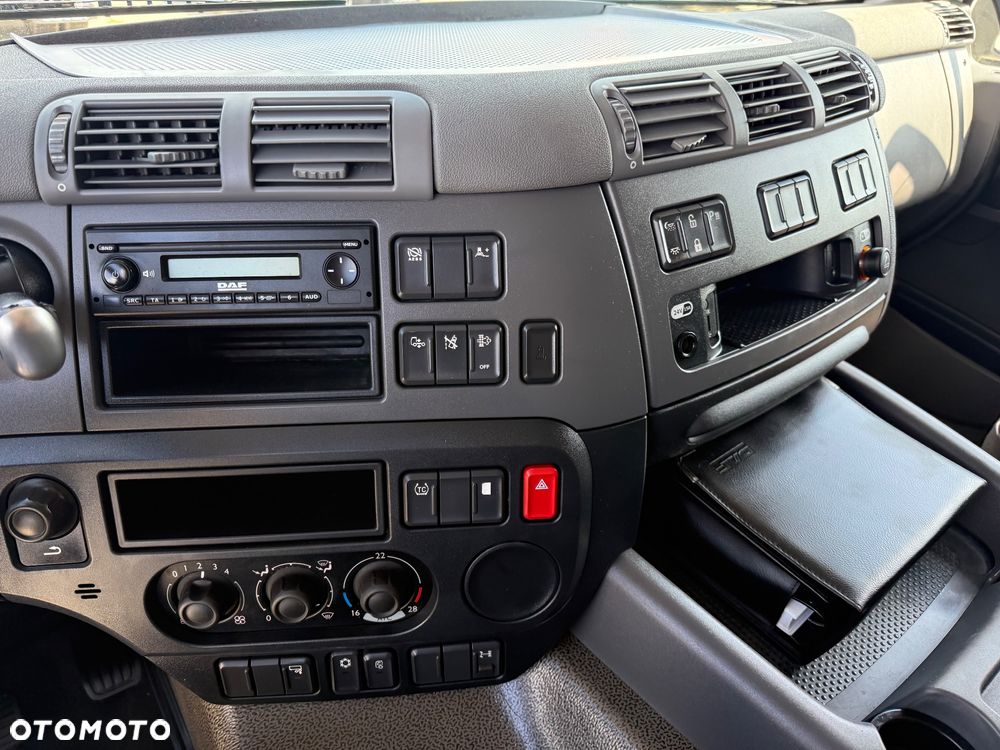 DAF CF 460 / NISKA KABINA / WYSOKIE ZAWIESZENIE / HYDRAULIKA / NOWE OPONY / LODÓWKA / 485 TKM / Z FRANCJI / STAN BDB / / / - 32