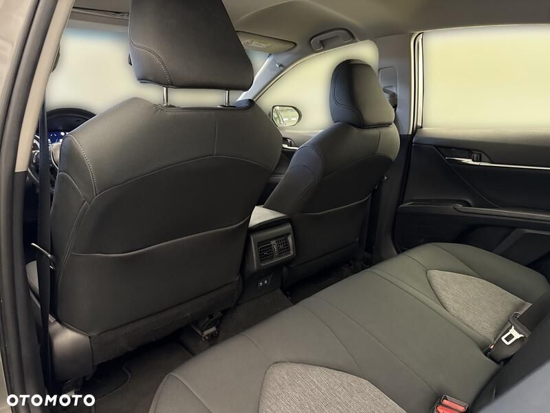 Toyota Camry 2.5 Hybrid Comfort CVT - 19