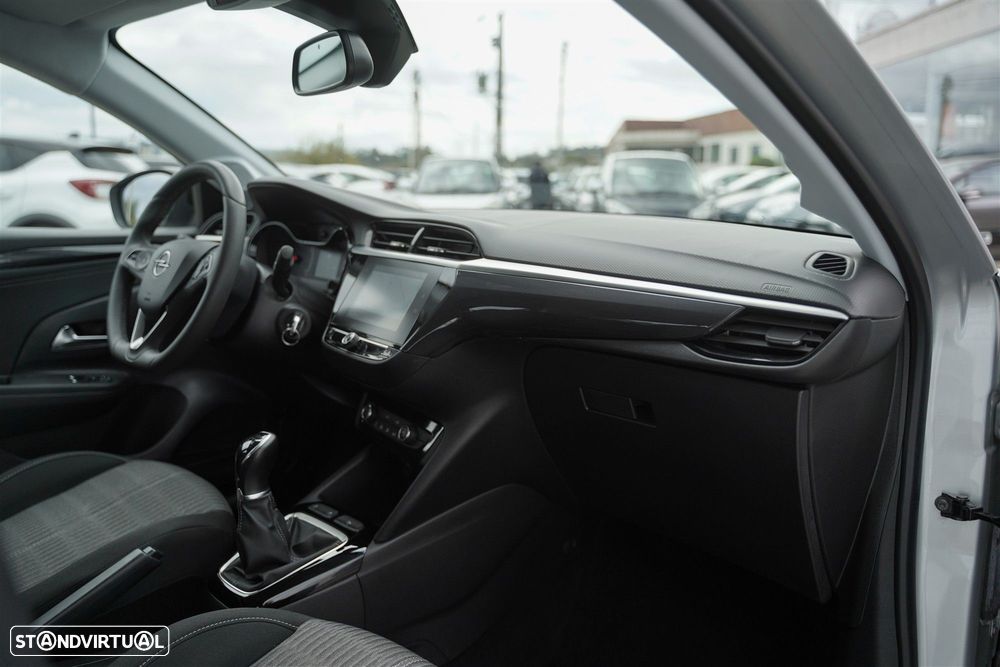 Opel Corsa 1.2 Edition — fotografia 28