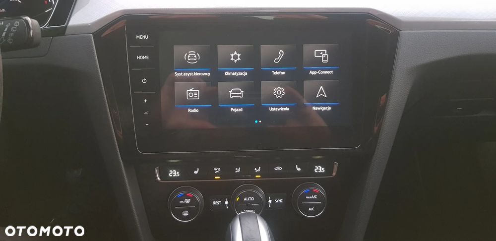 Volkswagen Passat - 15