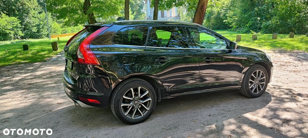 Volvo XC 60 D5 AWD Summum - 6