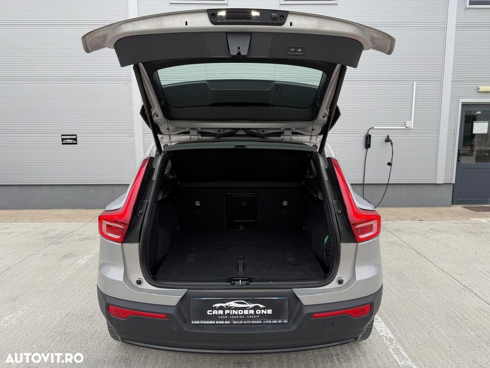 Volvo XC 40 Recharge Twin Motor AWD Ultimate - 32