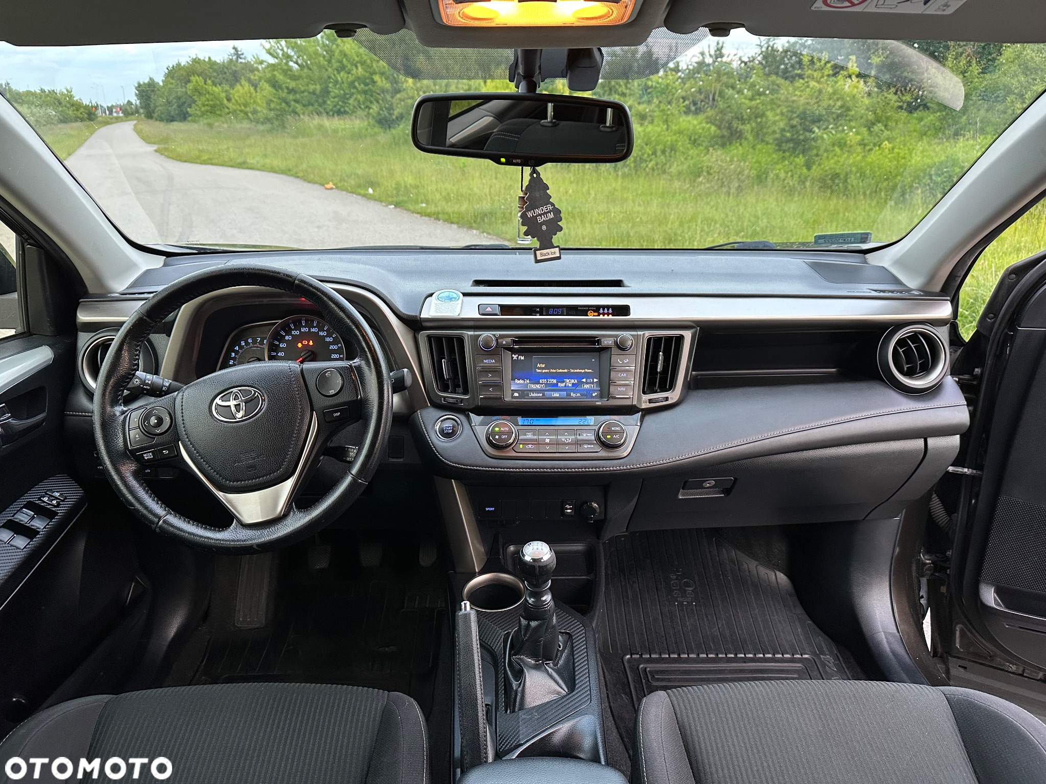 Toyota RAV4 2.0 Premium - 8