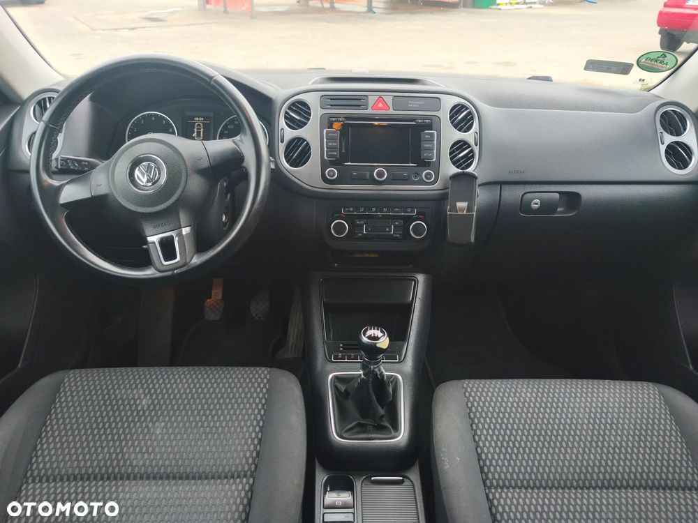 Volkswagen Tiguan - 6
