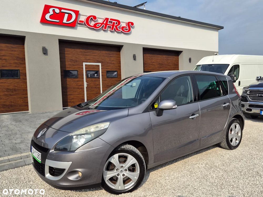 Renault Scenic - 1