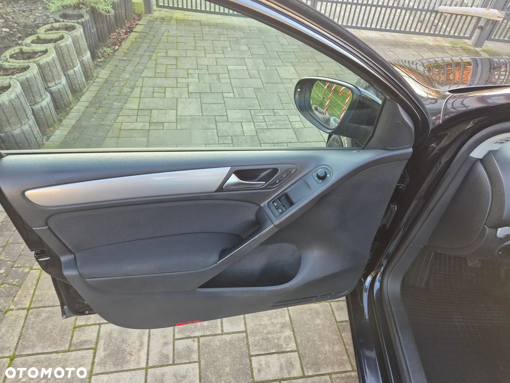 Volkswagen Golf 1.4 Edition - 23