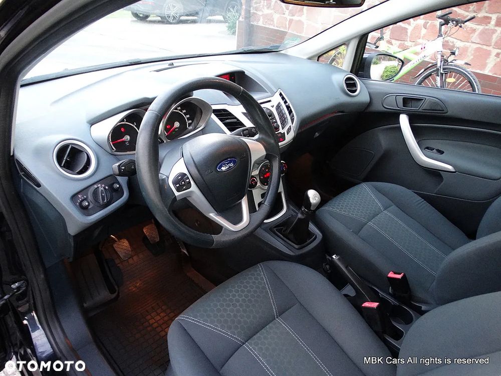 Ford Fiesta 1.25 Titanium X - 16
