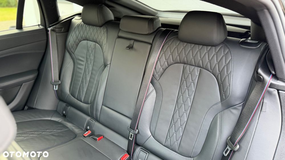 BMW X6 xDrive40d - 24