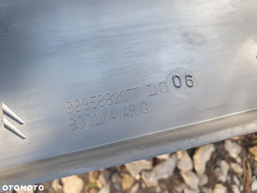 Nakładka progu tył LEWY TYŁ Citroen C5 9635682277 POSIADAM 3 SZT - 9