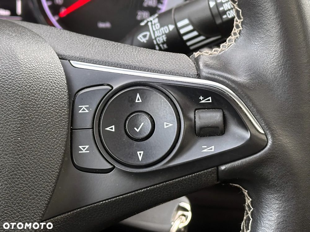 Opel Insignia 1.5 Direct Inj Turbo Ultimate Exclusive - 37