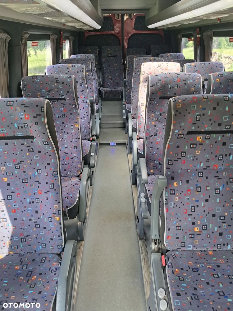 Mercedes-Benz Sprinter 519 CDI - 13