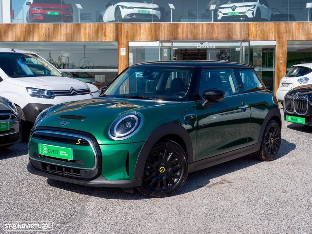 MINI 3 Portas Cooper SE Essential - 2