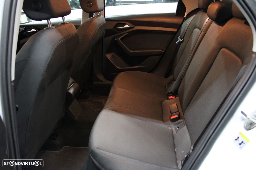 Audi A1 Sportback 25 TFSI Advanced - 7