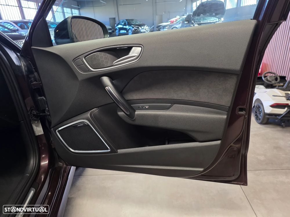 Audi A1 Sportback 1.6 TDI S-line - 34