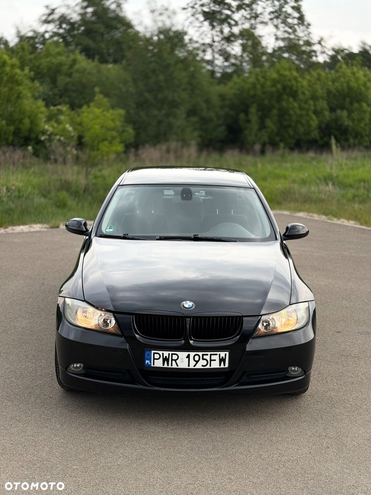 BMW Seria 3 320i - 3