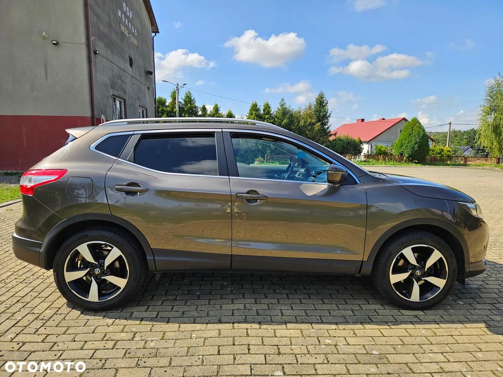 Nissan Qashqai 1.2 DIG-T N-Connecta EU6 - 6