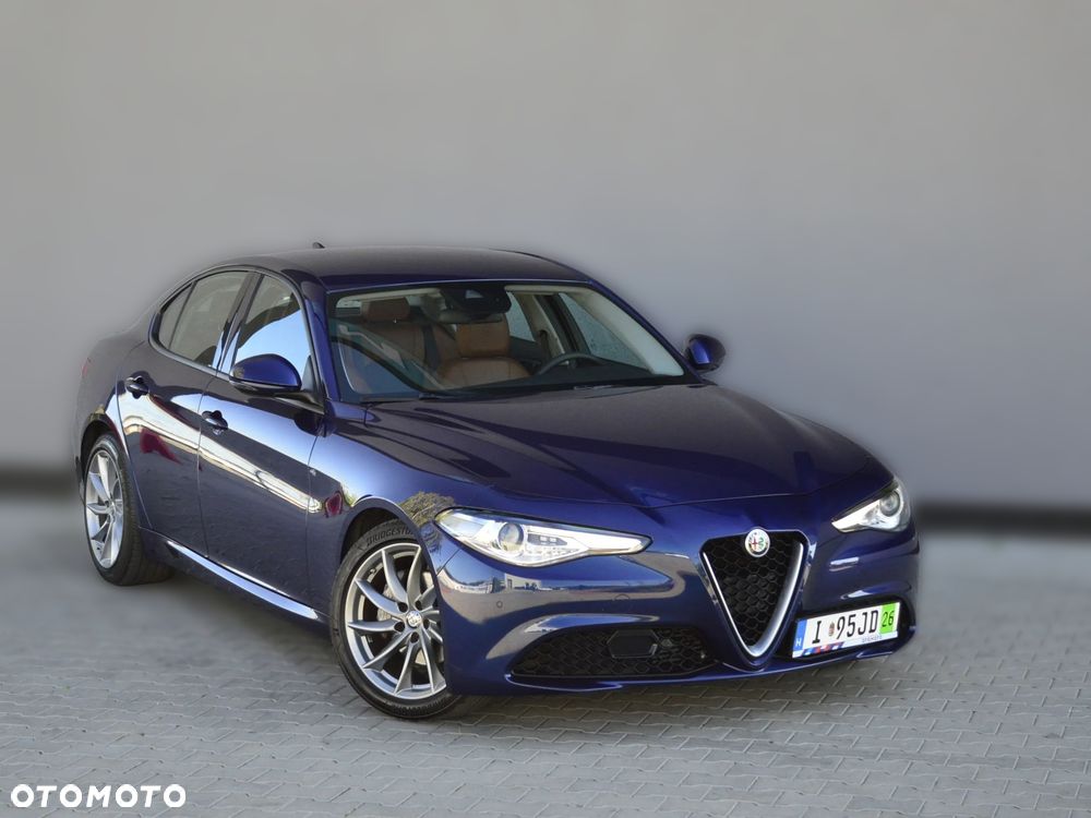 Alfa Romeo Giulia - 3