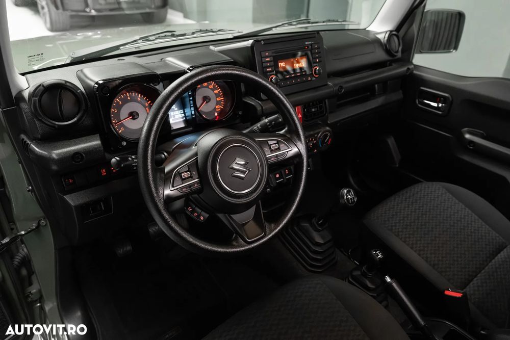 Suzuki Jimny 1.5 ALLGRIP Cool - 4