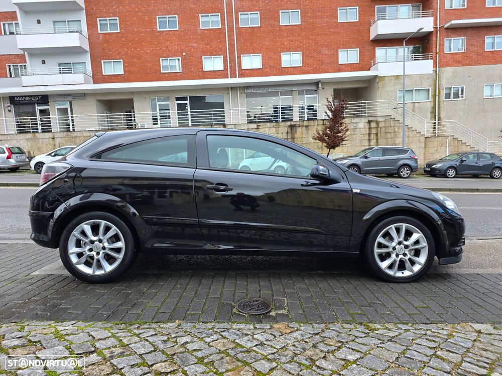 Opel Astra GTC 1.7 CDTI Sport - 4
