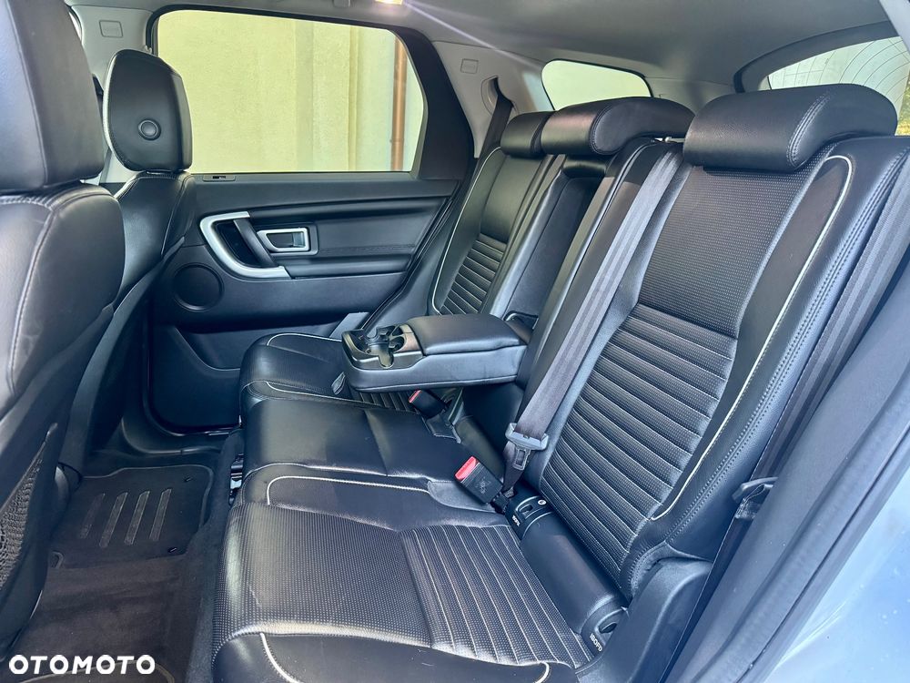 Land Rover Discovery Sport 2.0 D180 R-Dynamic HSE - 19