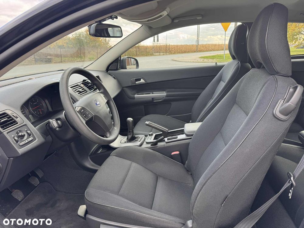 Volvo C30 D2 Edition - 25