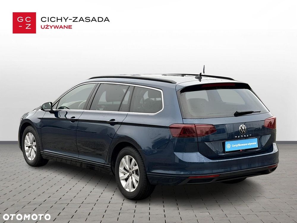 Volkswagen Passat Variant - 3