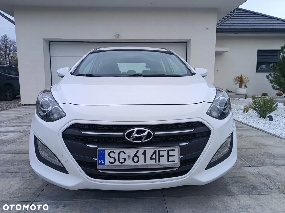 Hyundai i30 blue 1.6 CRDi Style - 34