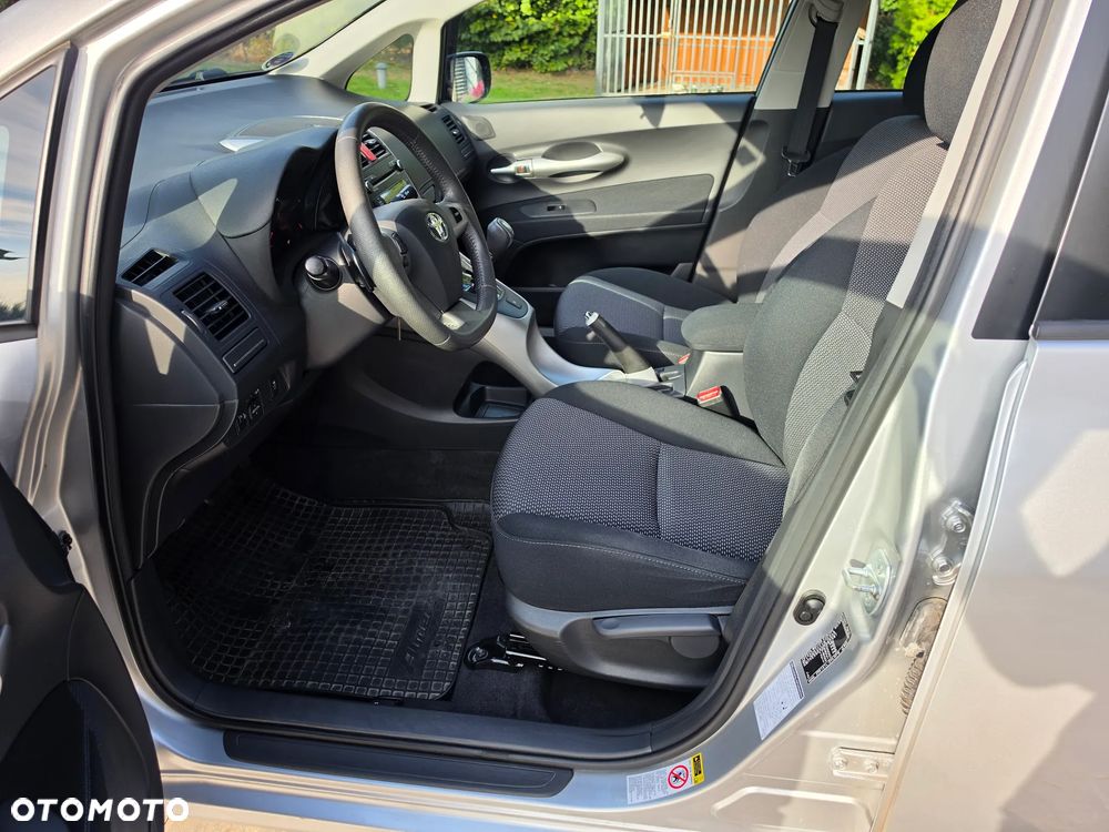 Toyota Auris 1.6 MultiMode Life - 13