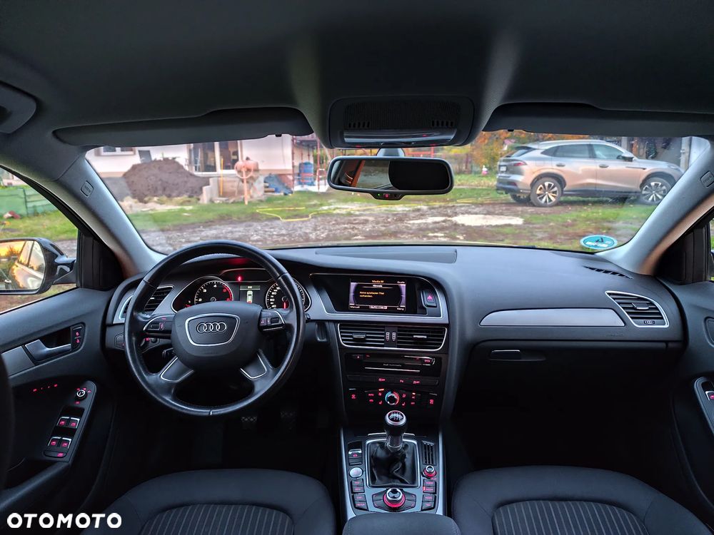 Audi A4 Avant - 12