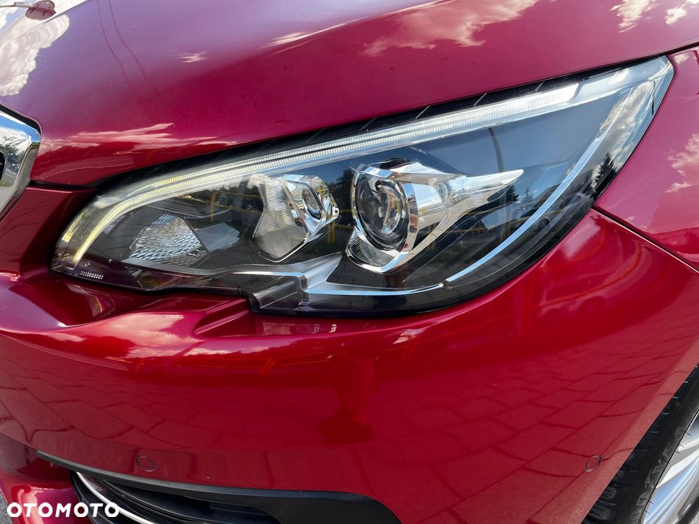 Peugeot 308 BlueHDi 130 Stop & Start Allure - 28