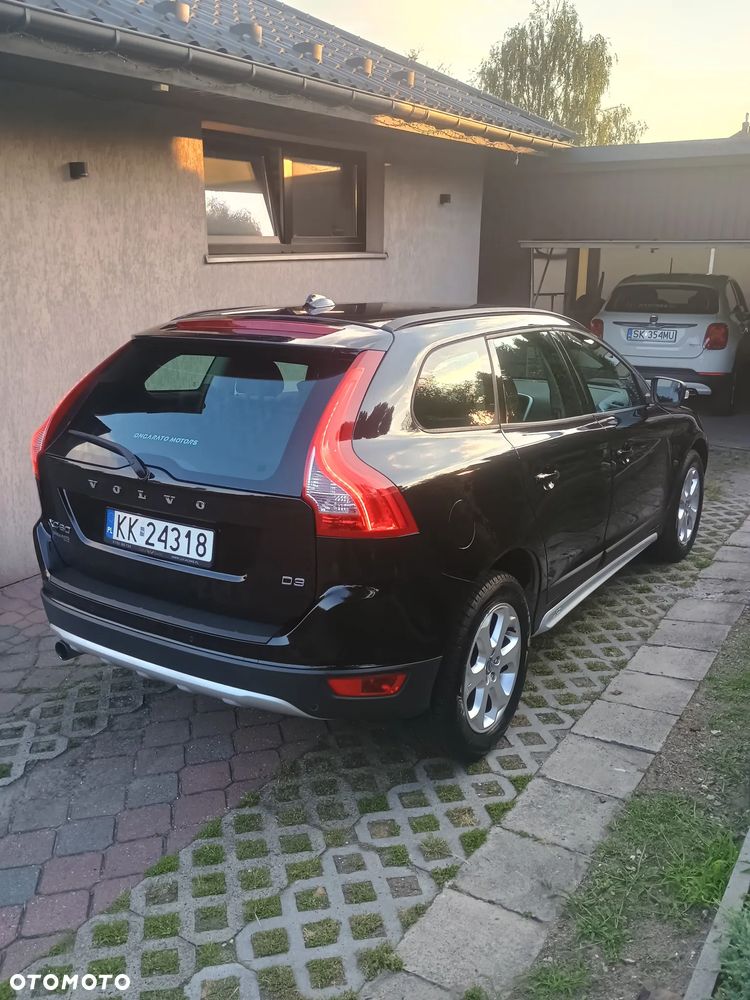 Volvo XC 60 D3 Momentum - 4