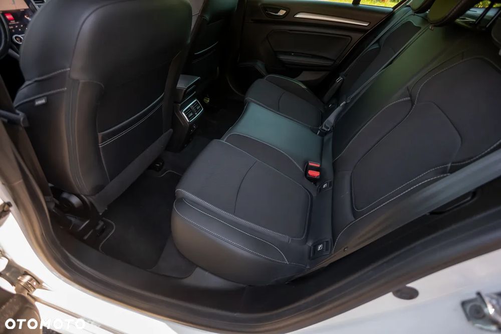 Renault Megane E-TECH 160 EQUILIBRE - 18